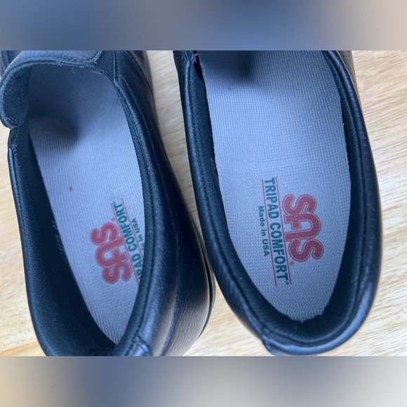 043. NEW SAS Twin Slip On Loafer Black 10.5M - Picture 5 of 9